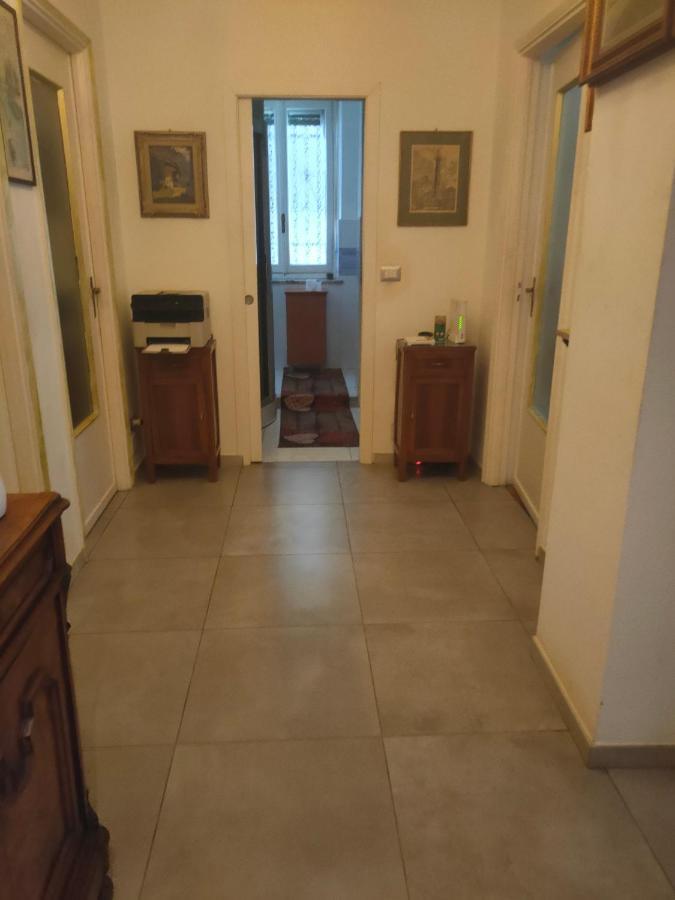 Casa - House Xavier Una Casa Famigliare , Dame Entra Solo Chi A Un Bel Cuore , Non'E Il L'Intero Alloggio Solo Stanze E Bagno Apartment ตูริน ภายนอก รูปภาพ