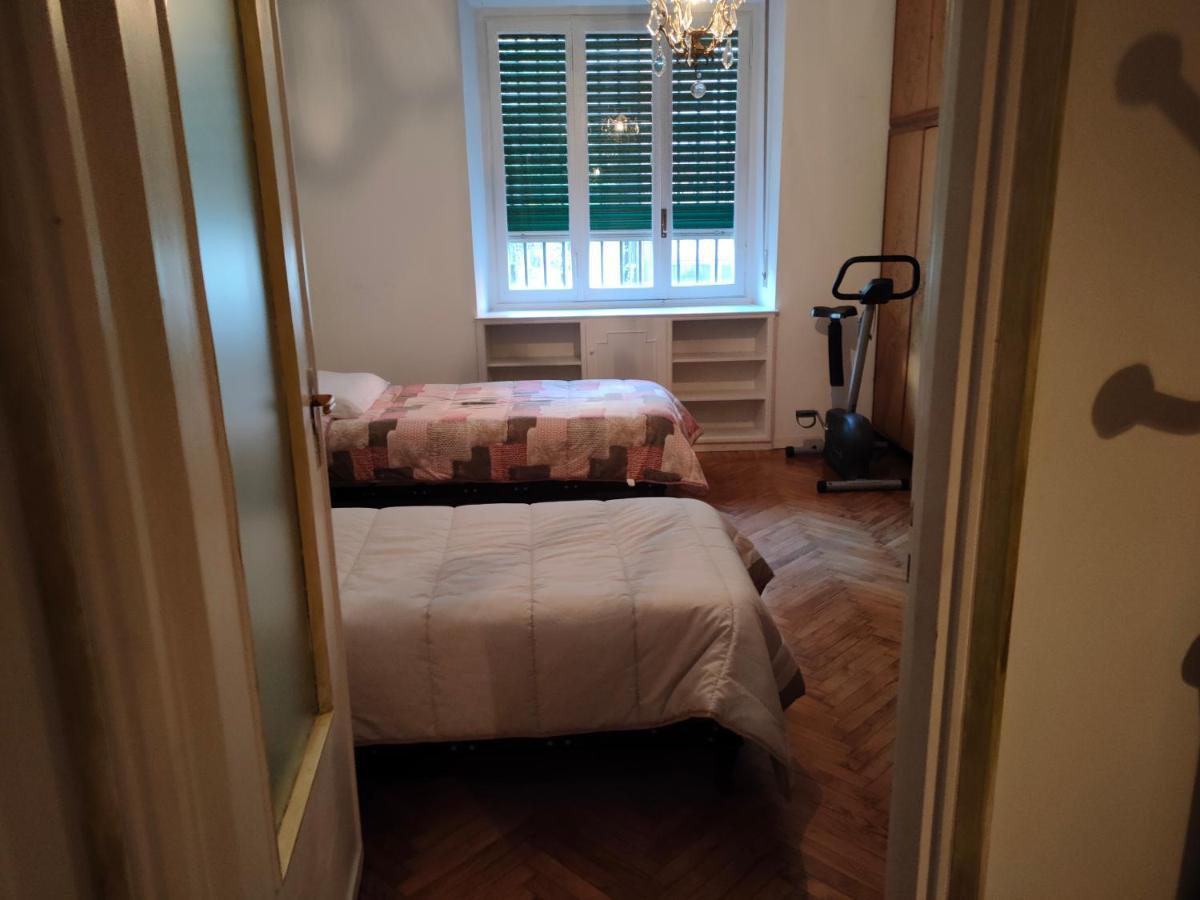 Casa - House Xavier Una Casa Famigliare , Dame Entra Solo Chi A Un Bel Cuore , Non'E Il L'Intero Alloggio Solo Stanze E Bagno Apartment ตูริน ภายนอก รูปภาพ